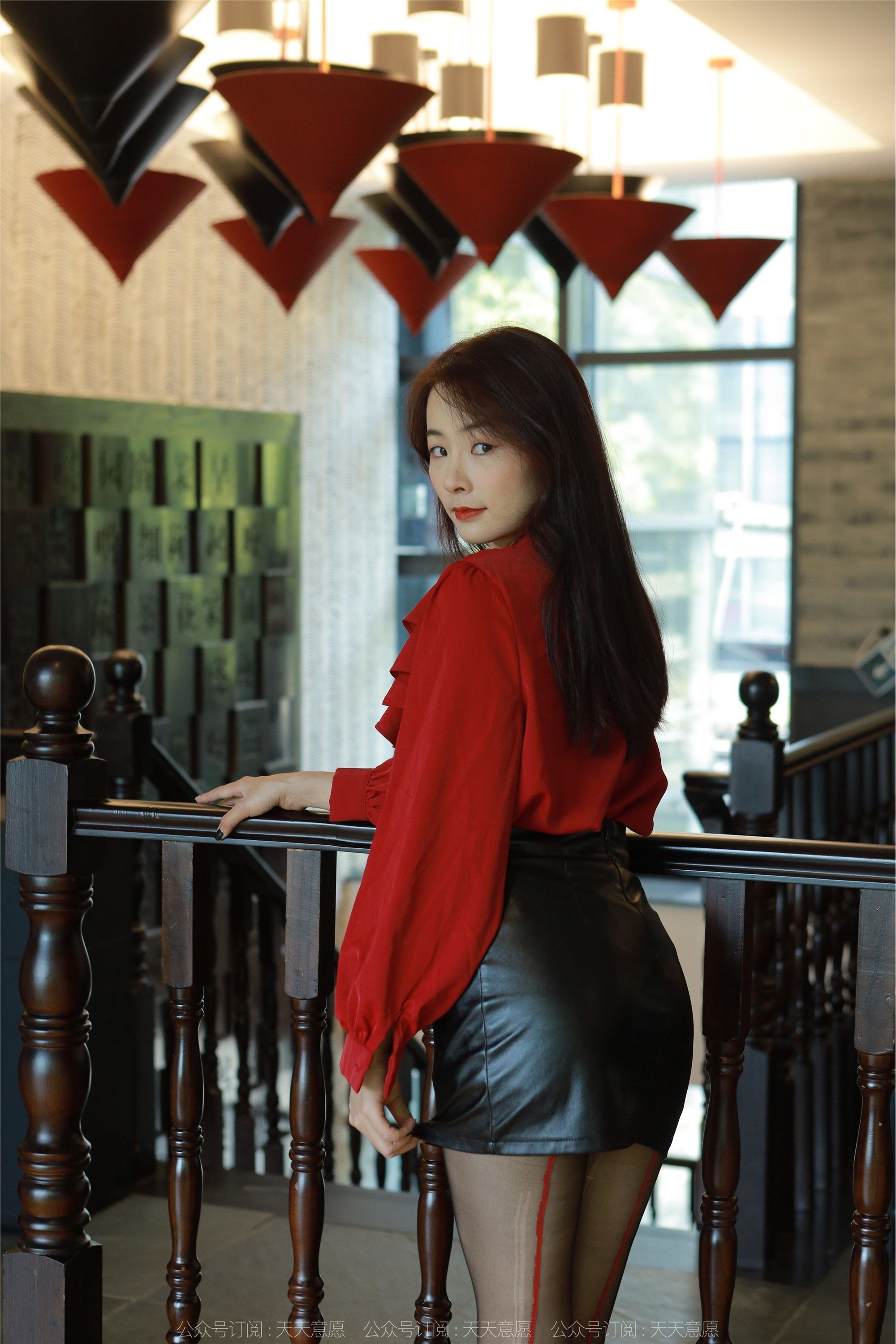 IESS异思趣向  2022.11.22 丝享家 1276 小金《迷人后束线》